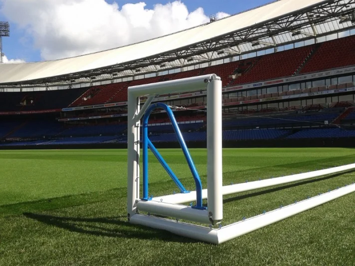 Hinged stadium goal (Roaler Goal)