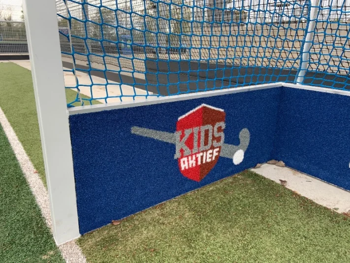 Hockeydoelen met logomatten