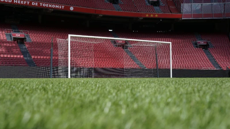 voetbaldoel met spanstangen