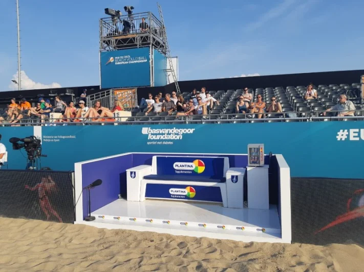 Sports bench for beach sports-