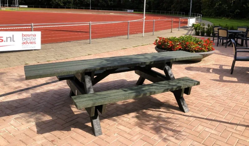 GreenMatter wheelchair-accessible picnic table