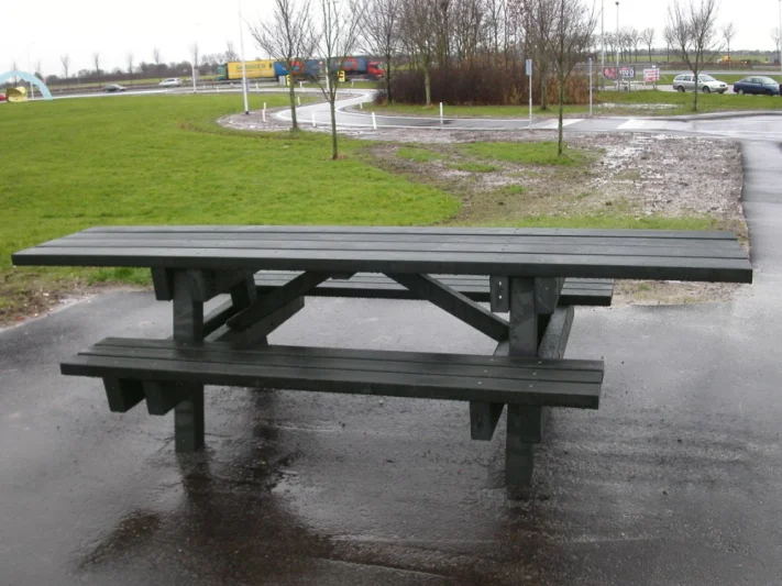 GreenMatter wheelchair-accessible picnic table