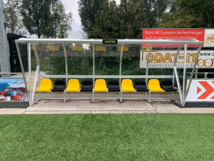 Dugouts 150 cm deep