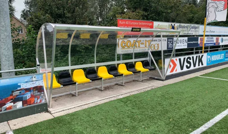 Dugouts 150 cm deep