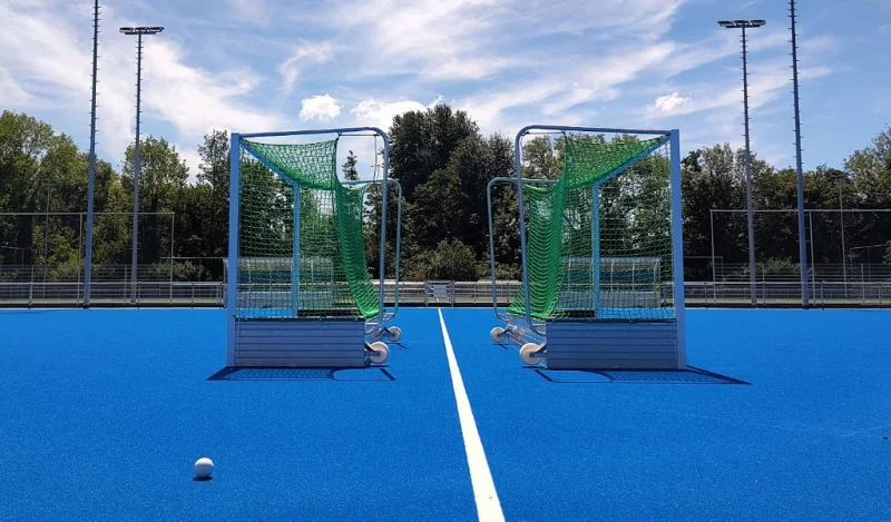 Hockey goal