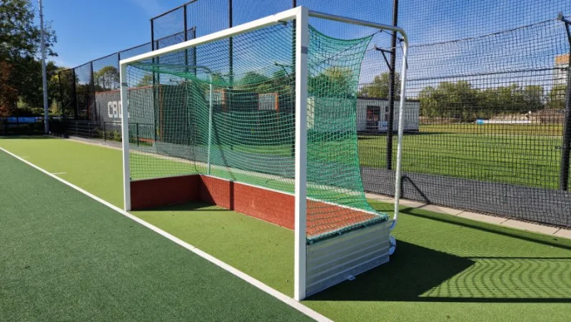Hockey goal