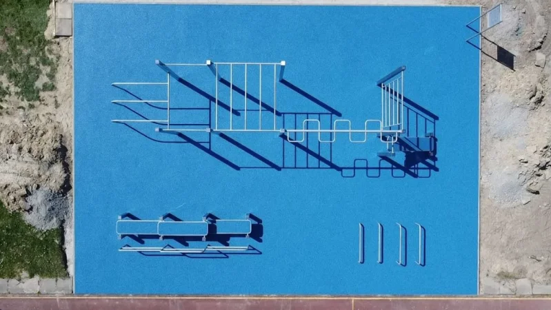 CustomBars monkeybar outdoor fitness