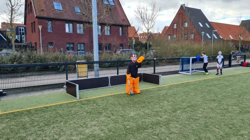 Youth hockey goal
