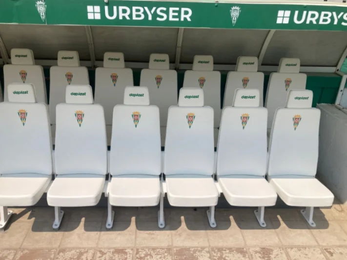 Business seat Match