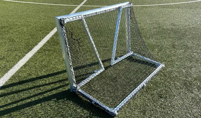 Inklapbare mini-voetbaldoel