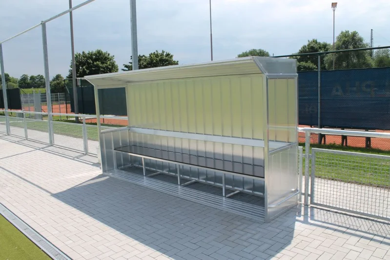 Fully welded aluminium dug out
