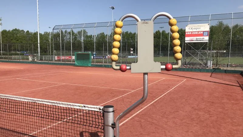 Tennis scoreboard