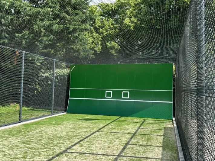 Tennismuur HBC