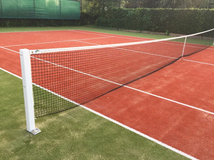 Tennis post (square profile)