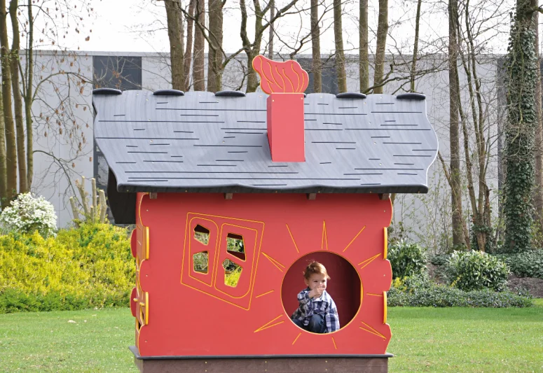 Playhouse "Villa Sonnenschein"