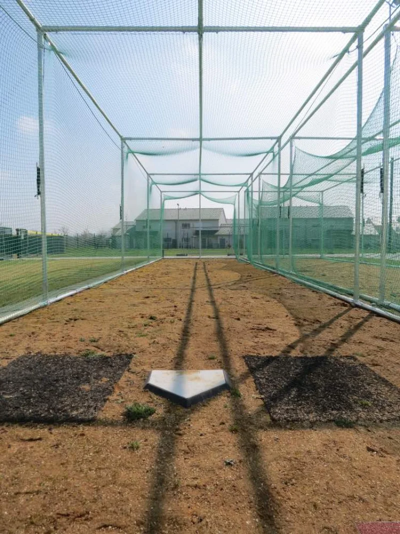 Batting cage / batting cage