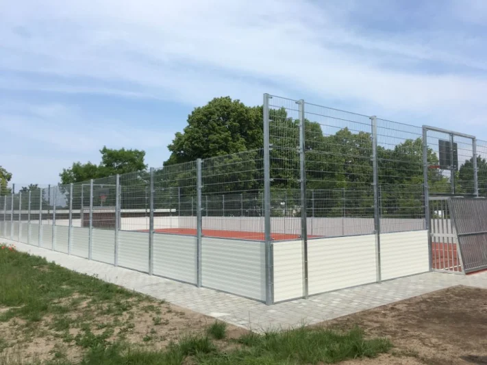 Boarding / soccercourt ‘Comfort’