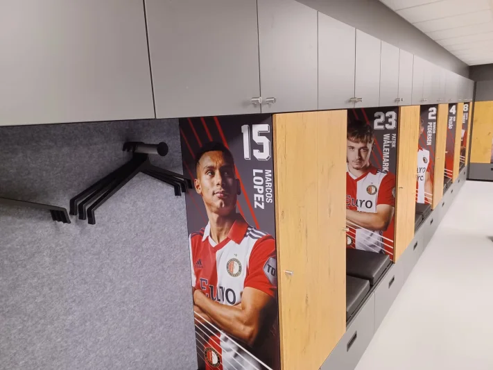 Custom-made changing rooms