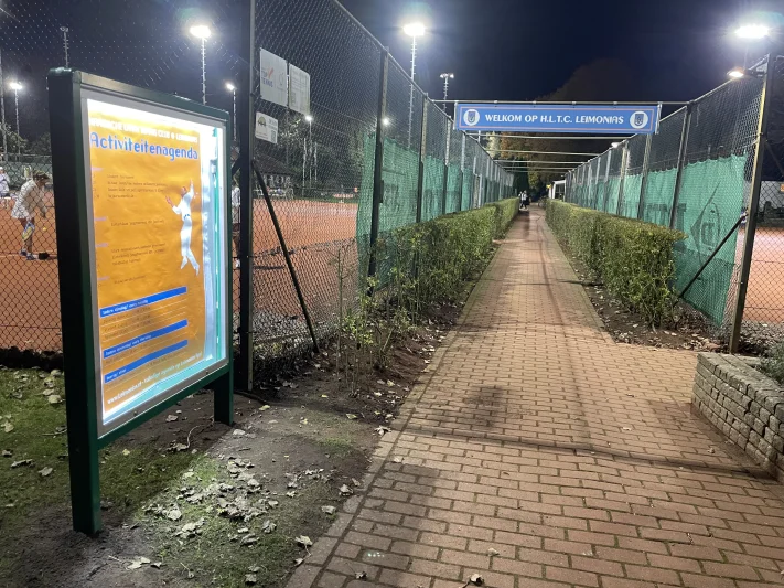 Outdoor information board (double-sided)