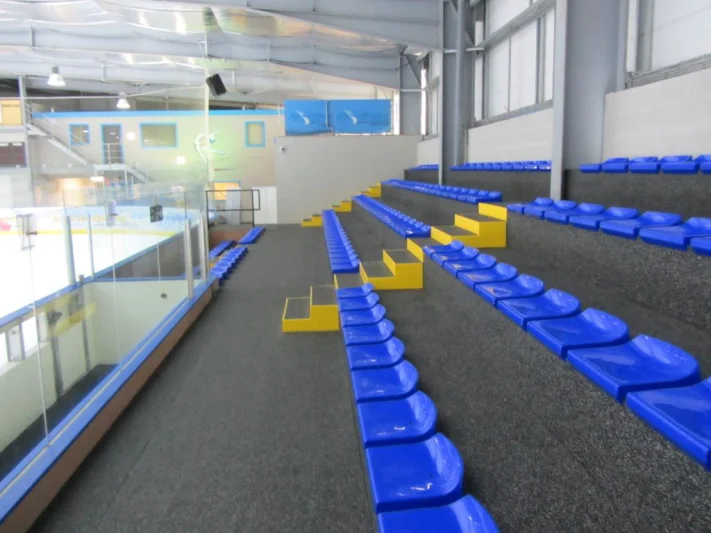 Stadium seat / grandstand seat A2