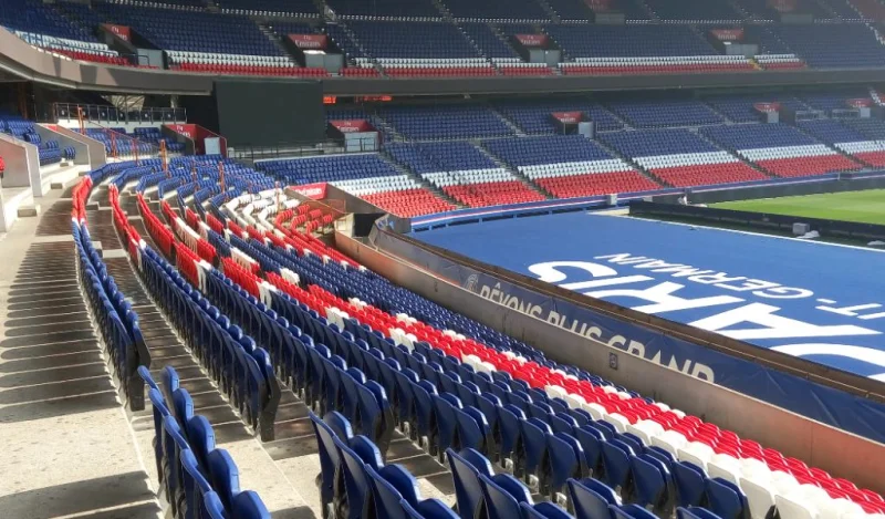Stadium seat / grandstand seat AVATAR COMPACT