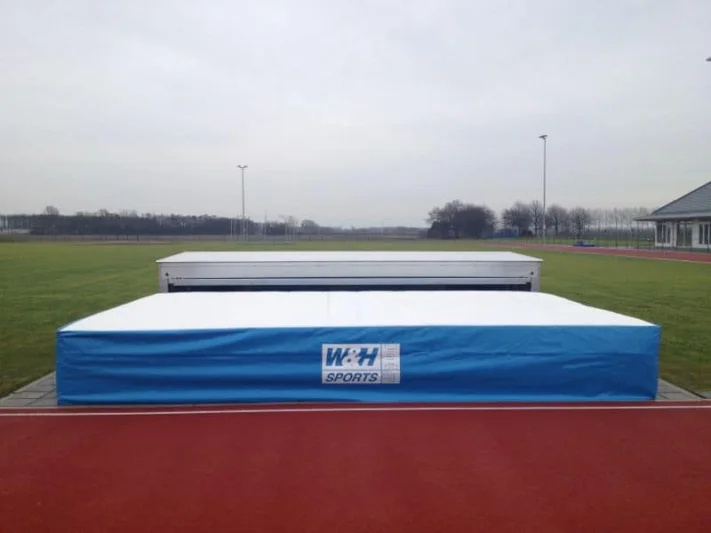 High jump mat