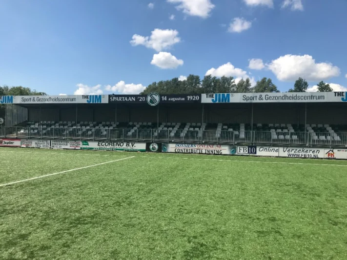 CR2 stadionstoel tribunestoel Spartaan 20