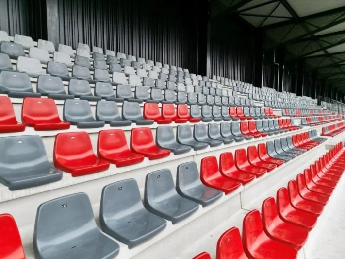 Tribune overzicht CR4 stoelen