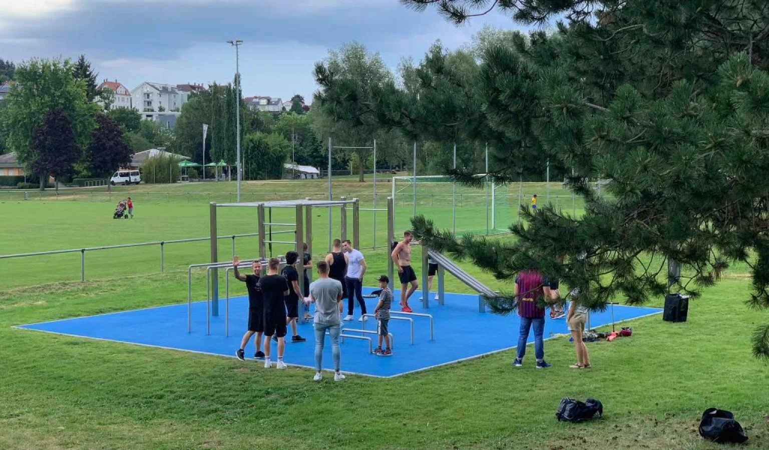 Outdoor sports: A flexible solution to a growing issue