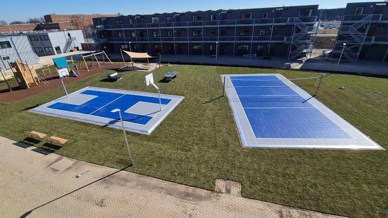 Sportcourt - AZC Alphen