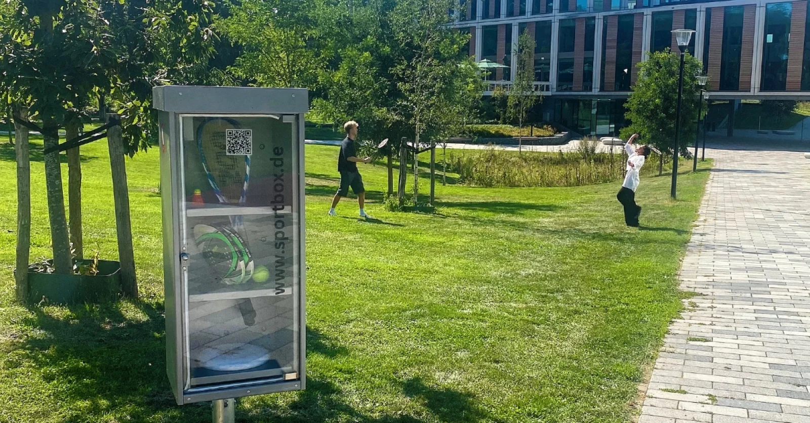 Radboud University facilitates relaxation for students with SportBoxes!