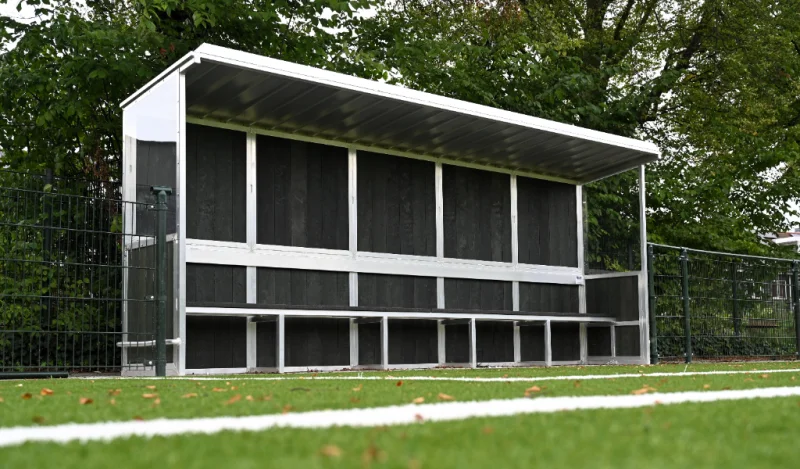 GM - Dug-out -