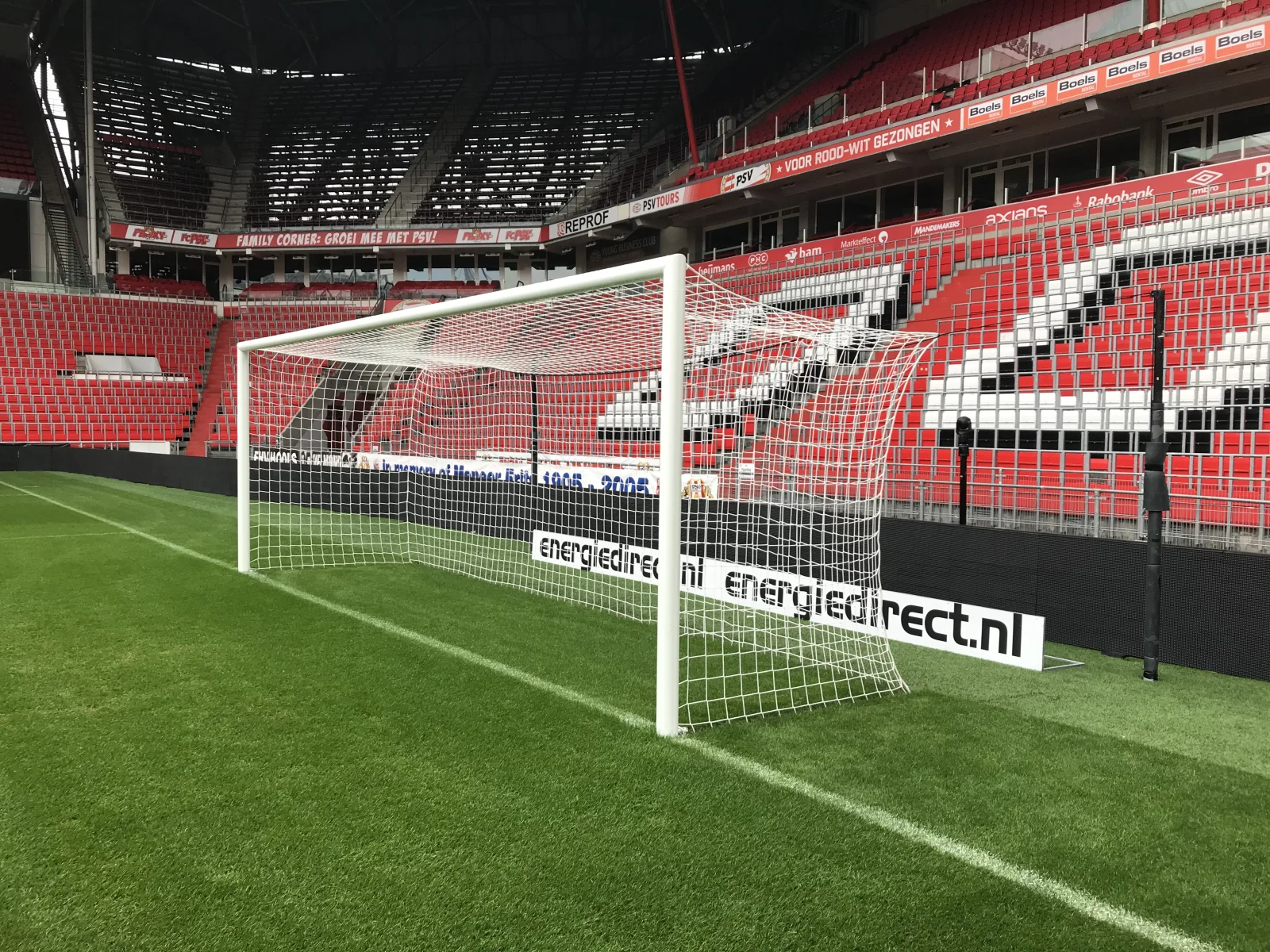 soccergoal PSV verdiept grondraam