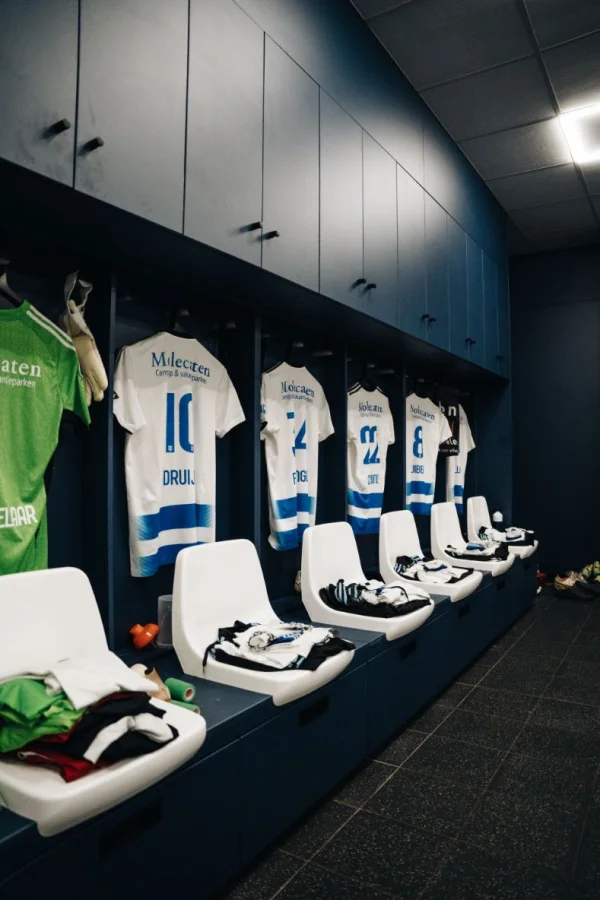 PEC-Zwolle-kleedkamer.
