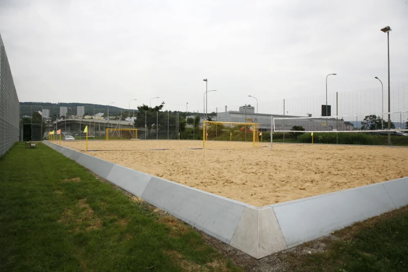 Omranding voor beachcourt