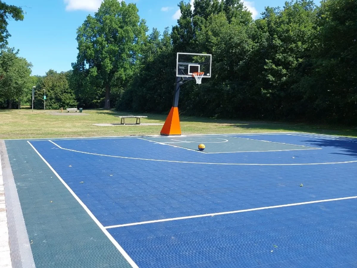 5x5 basketball court in Bussum