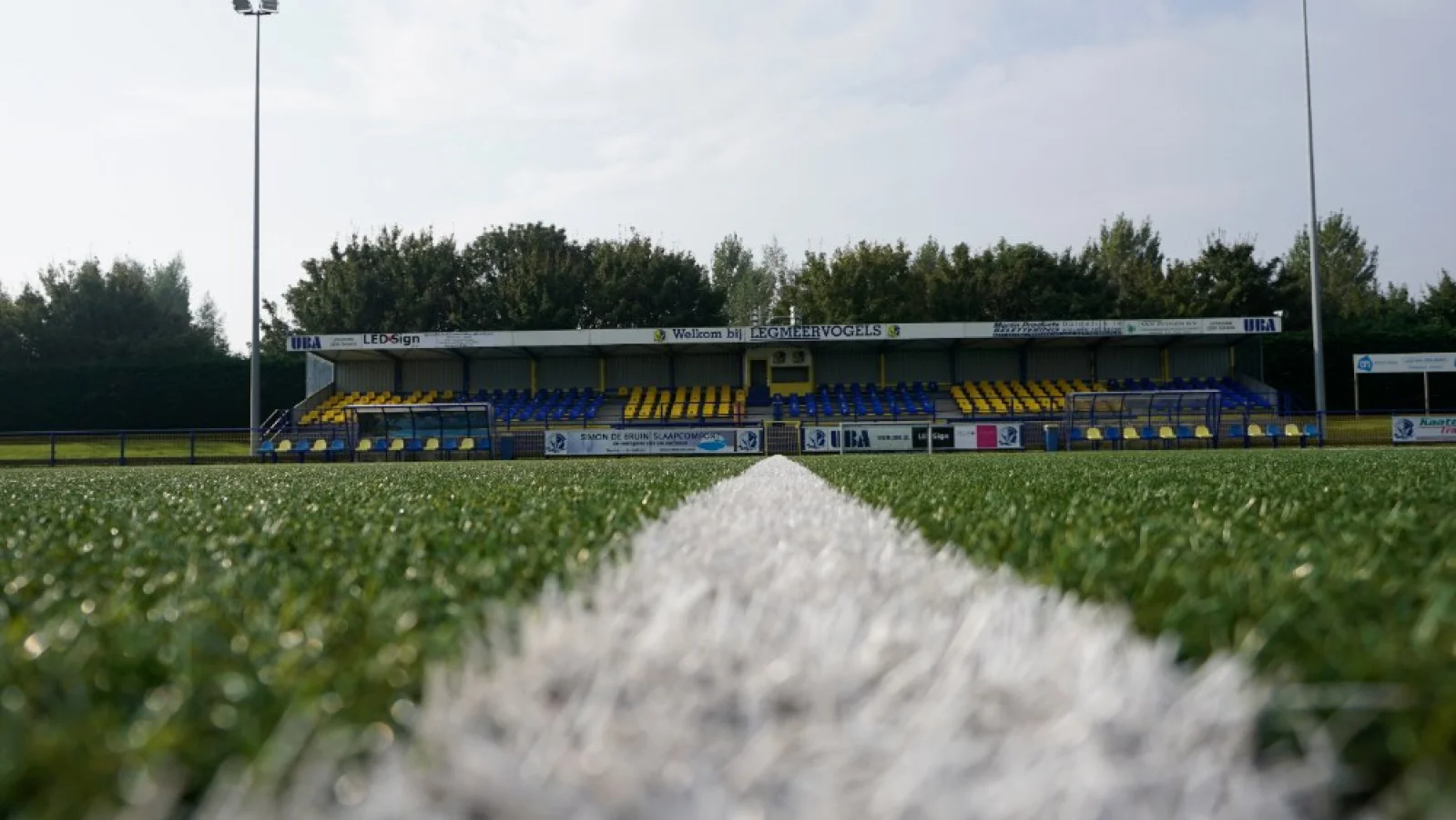 Tribunestoelen VV Legmeervogels