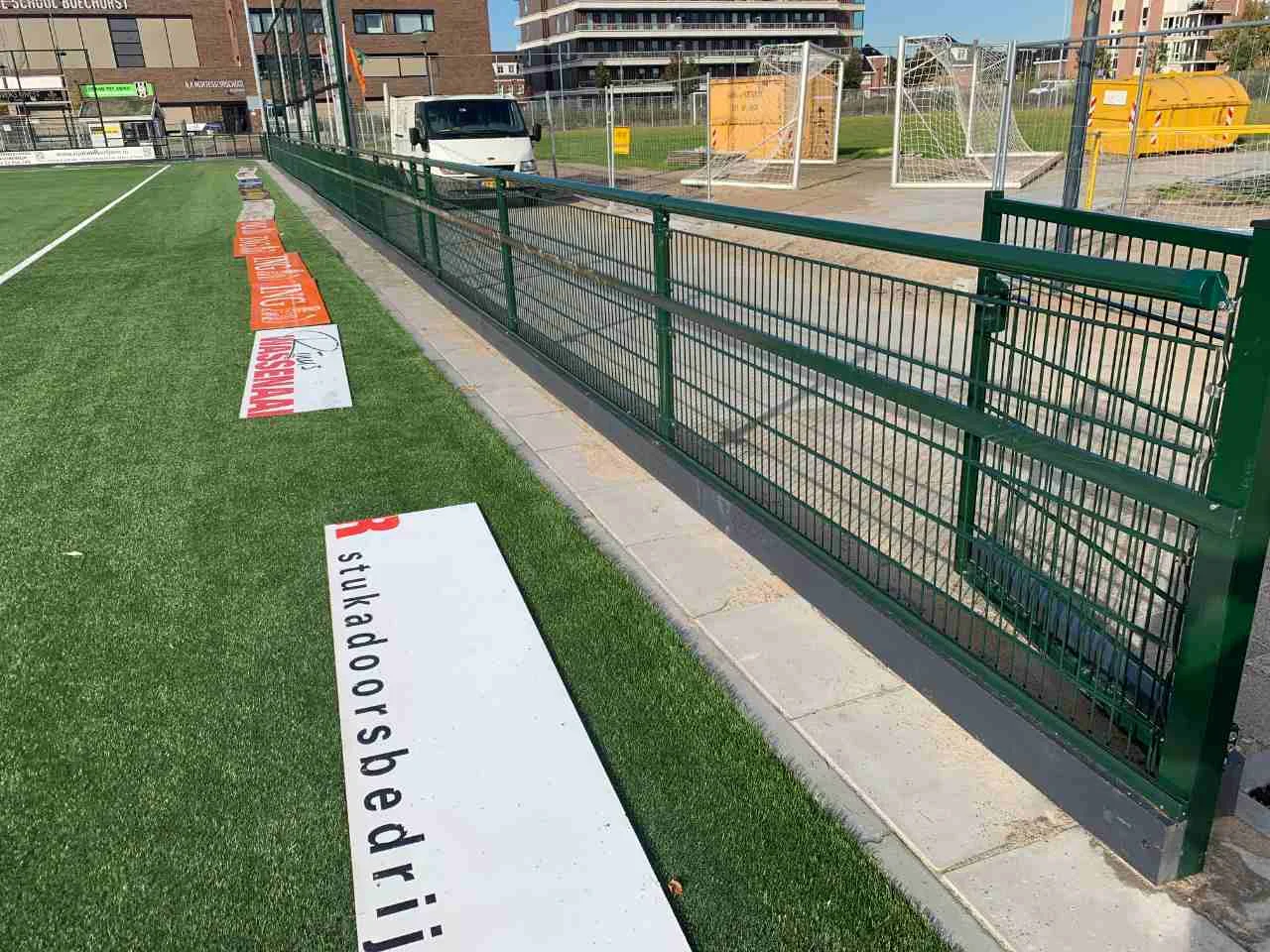Reclameprofielen hoofdveld SJC Noordwijk