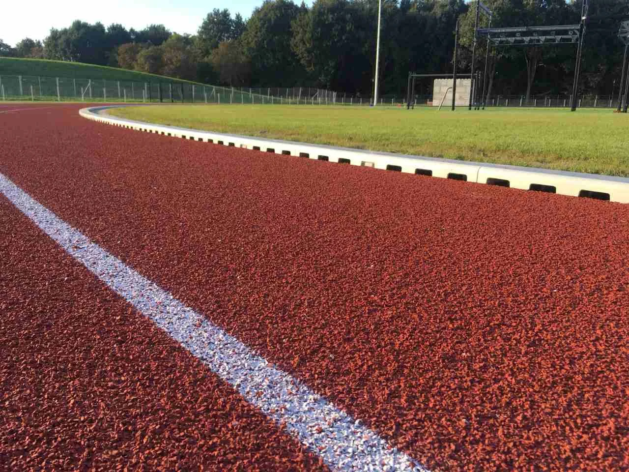 Pacer2 atletiekbaan AV Zeewolde