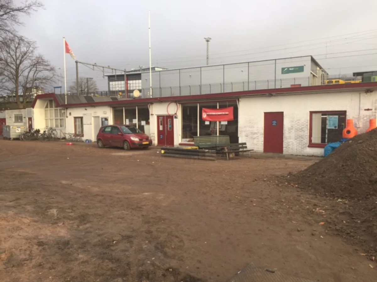 TURNBAR outdoor fitness bij AVV Zeeburgia
