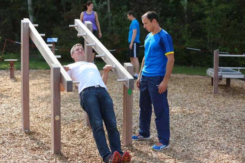 Outdoor fitness - pull up