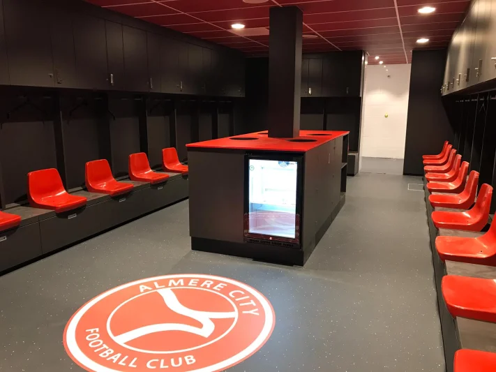 Custom-made changing rooms
