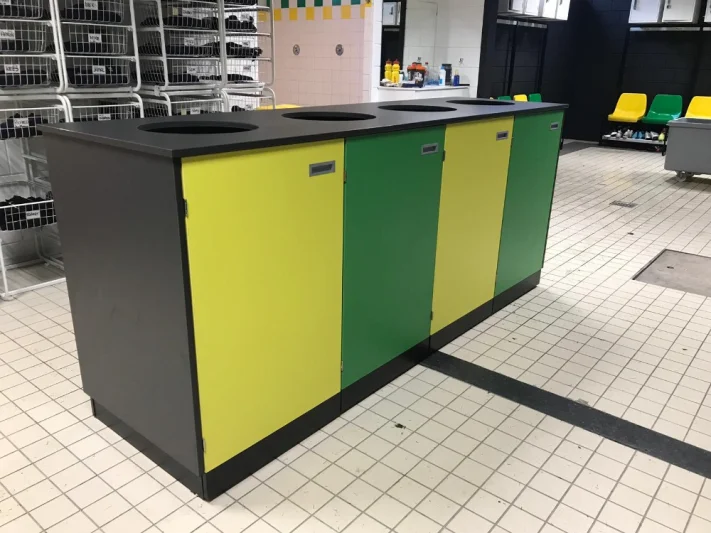 Laundry table