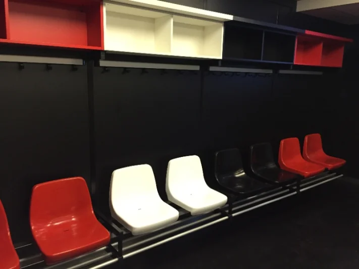 Changing room chair CR4
